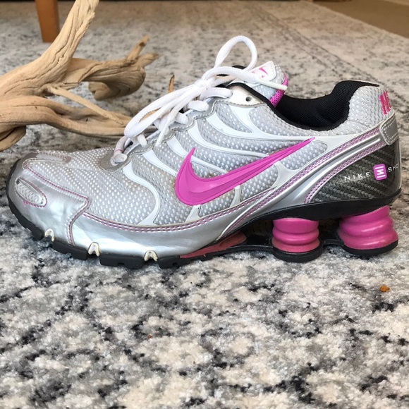 nike shox sneakers womens